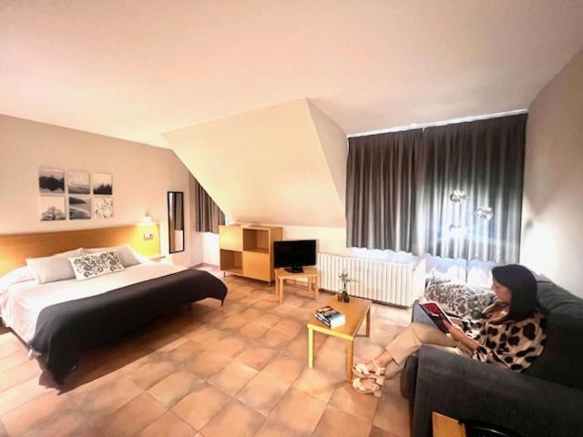 Aparthotel El Serch Андорра-ла-Велья Экстерьер фото