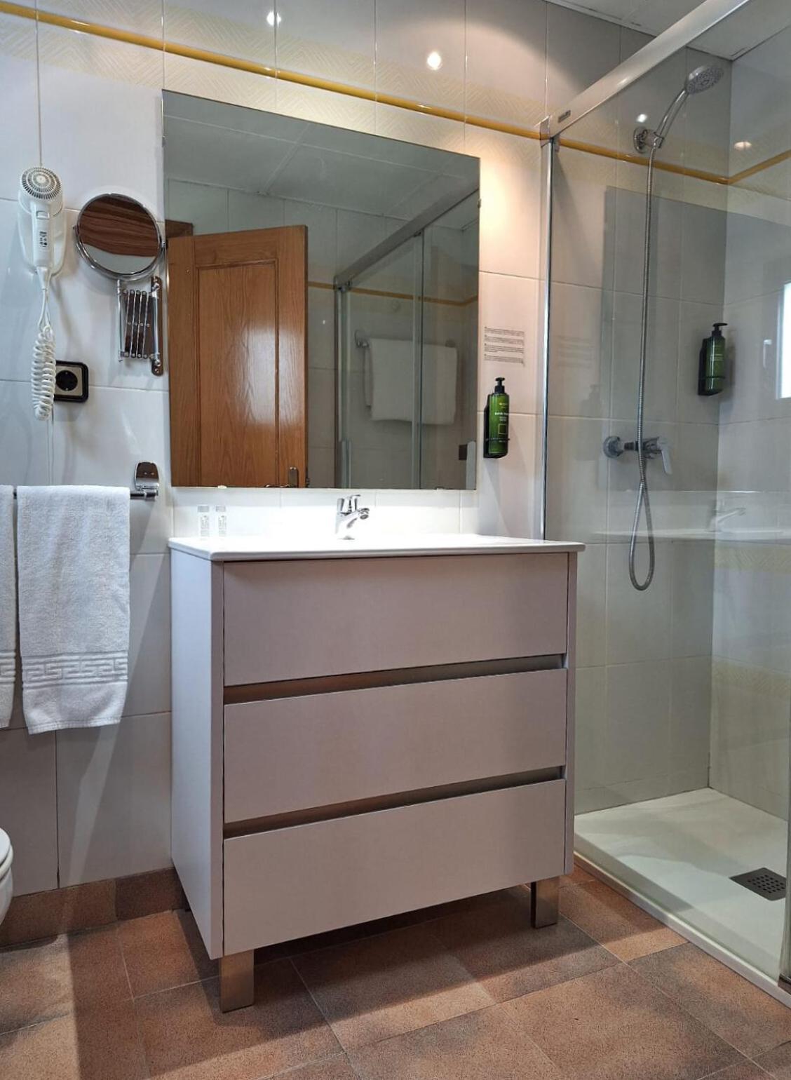 Aparthotel El Serch Андорра-ла-Велья Экстерьер фото