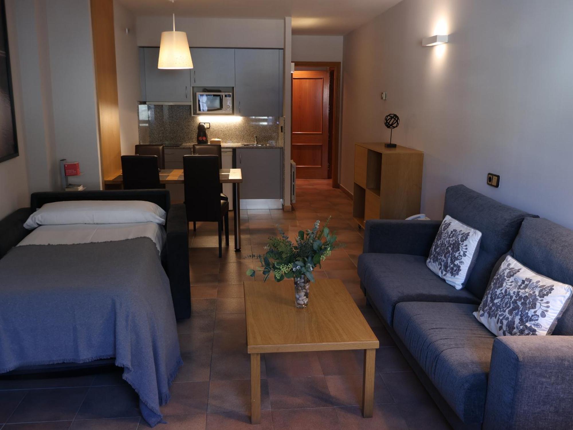 Aparthotel El Serch Андорра-ла-Велья Экстерьер фото