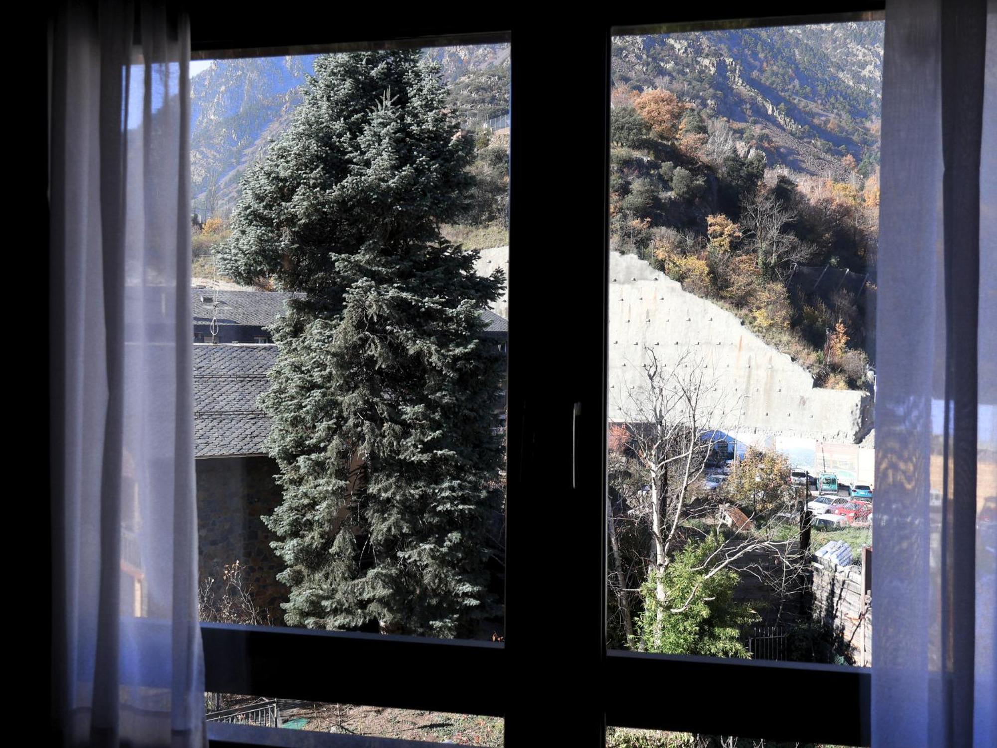 Aparthotel El Serch Андорра-ла-Велья Экстерьер фото