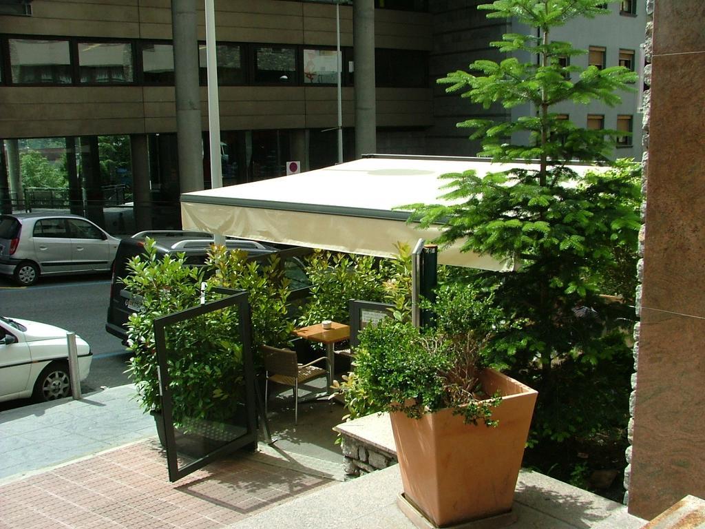 Aparthotel El Serch Андорра-ла-Велья Экстерьер фото