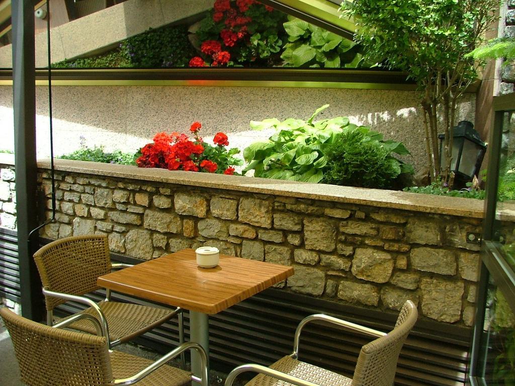 Aparthotel El Serch Андорра-ла-Велья Экстерьер фото