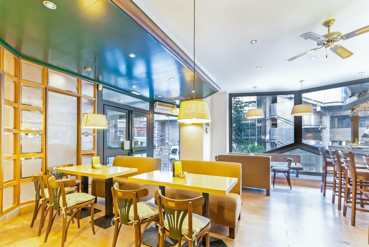 Aparthotel El Serch Андорра-ла-Велья Экстерьер фото